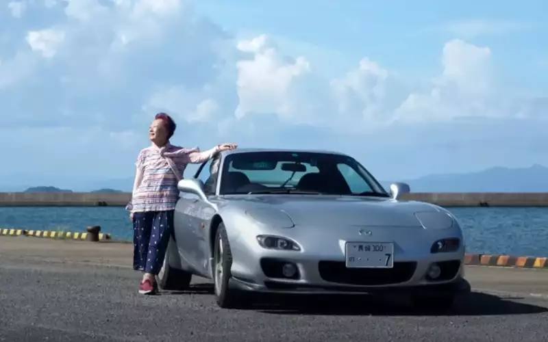 Фильм Mazda о прощании с RX-7 завоевал бронзу на Каннских львах Фильм Mazda о прощании с RX-7 завоевал бронзу на Каннских львах