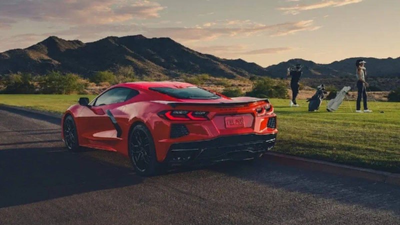 Chevrolet Corvette Stingray 2027: разгон до 322 км/ч и новый двигатель Chevrolet Corvette Stingray 2027: разгон до 322 км/ч и новый двигатель