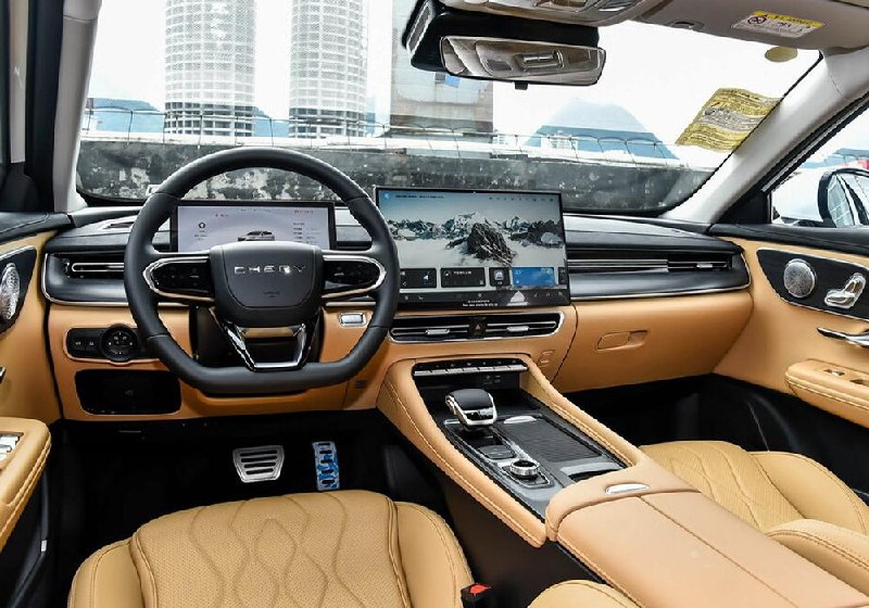 Обновлённый Chery Arrizo 8 выходит в России как Tenet A8