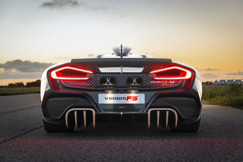 Hennessey представил Venom F5-M Roadster с 2031-сильным мотором и механикой