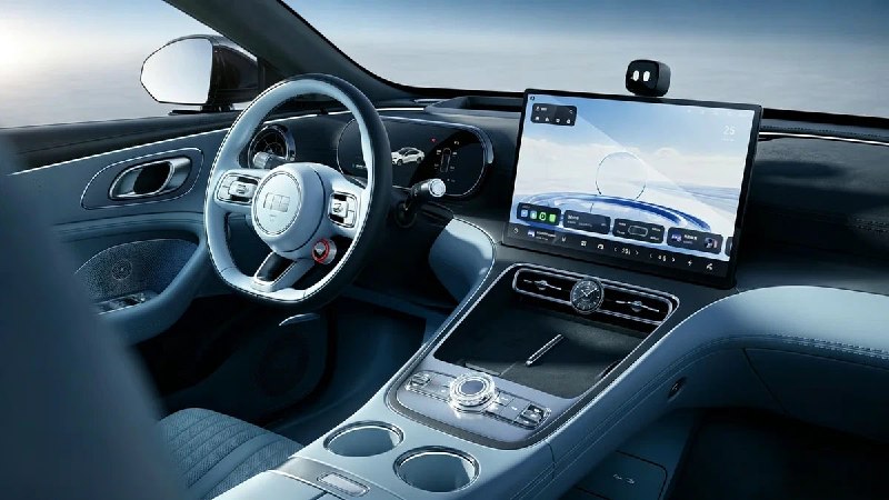 Geely представила электрический седан Galaxy TT — конкурент Xiaomi SU7 Geely представила электрический седан Galaxy TT — конкурент Xiaomi SU7