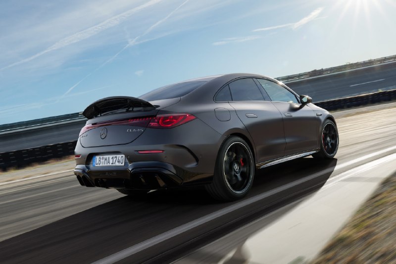 Mercedes-AMG представил электрический CLA 45: 680 сил, звук ДВС и дрифт-режим Mercedes-AMG представил электрический CLA 45: 680 сил, звук ДВС и дрифт-режим