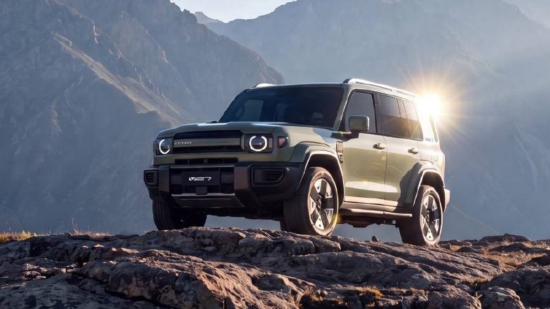 Кроссовер Chery сменил три имени и вышел в России как Esteo V27 за 5,7 млн рублей Кроссовер Chery сменил три имени и вышел в России как Esteo V27 за 5,7 млн рублей