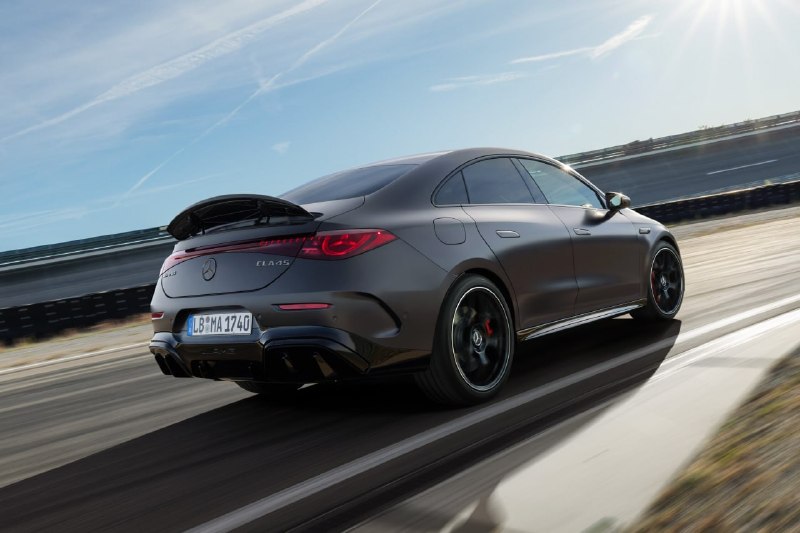 Mercedes-AMG CLA 45 нового поколения: 680-сильный трехмоторный электрокар Mercedes-AMG CLA 45 нового поколения: 680-сильный трехмоторный электрокар