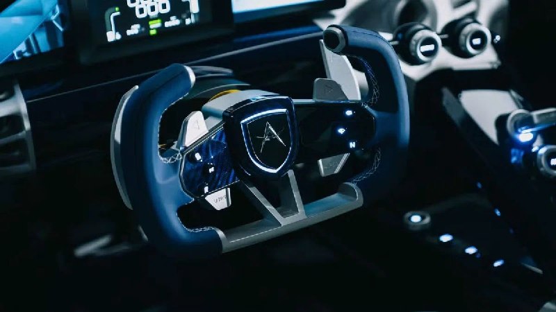 Apollo Evo Caribbean Dragon: уникальный суперкар с алмазной пылью Apollo Evo Caribbean Dragon: уникальный суперкар с алмазной пылью