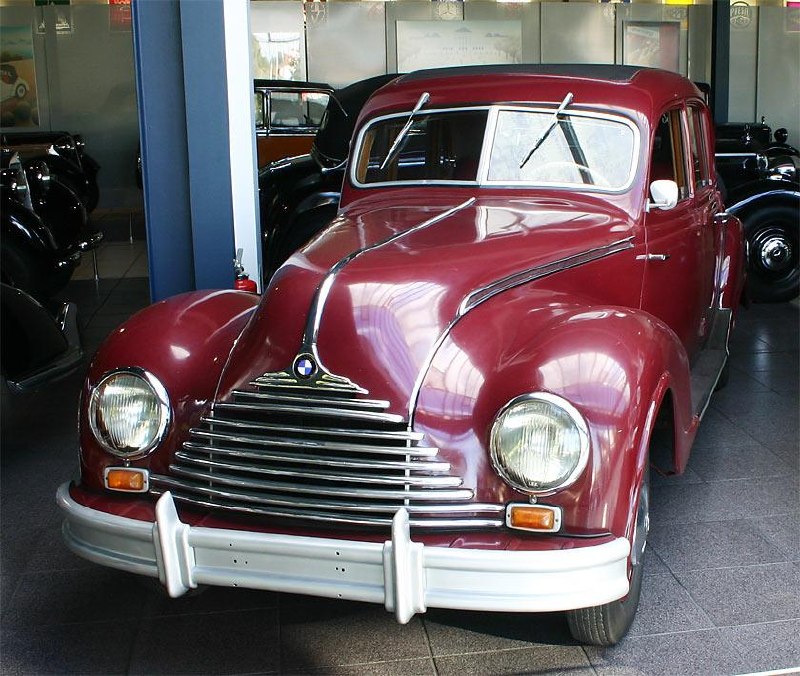 Советские «пиратские» BMW: история переименования в EMW Советские «пиратские» BMW: история переименования в EMW