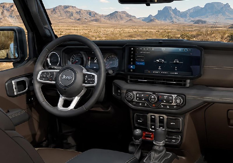 Новый Jeep Wrangler Laredo: ретростиль и улучшенная внедорожная подготовка Новый Jeep Wrangler Laredo: ретростиль и улучшенная внедорожная подготовка