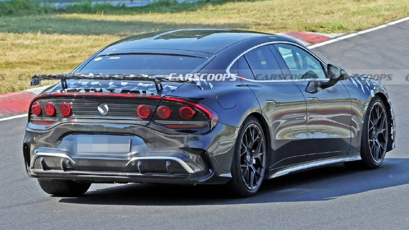 Mercedes-AMG GT 4-Door: готовится самая мощная версия Mercedes-AMG GT 4-Door: готовится самая мощная версия