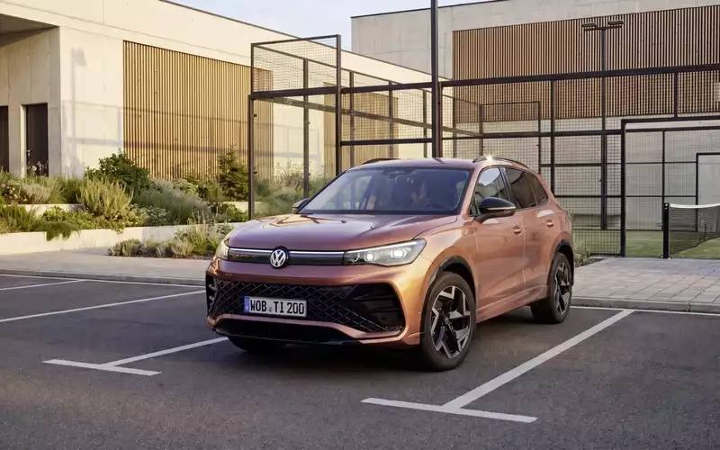 Volkswagen представил юбилейную версию Tiguan Edition 20 в честь 20-летия модели Volkswagen представил юбилейную версию Tiguan Edition 20 в честь 20-летия модели