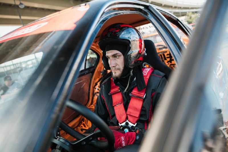 Третий этап Yuka Drive Gymkhana в Казани: более 40 пилотов и борьба за лидерство Третий этап Yuka Drive Gymkhana в Казани: более 40 пилотов и борьба за лидерство