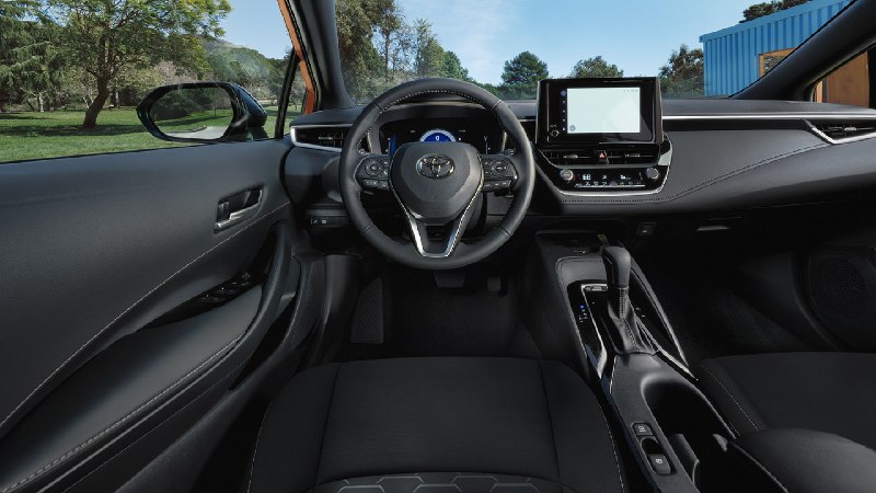 Toyota обновила Prius и Corolla Hatchback 2027 года для США Toyota обновила Prius и Corolla Hatchback 2027 года для США