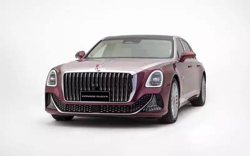 Первый Hongqi Guoya зарегистрирован в России Первый Hongqi Guoya зарегистрирован в России