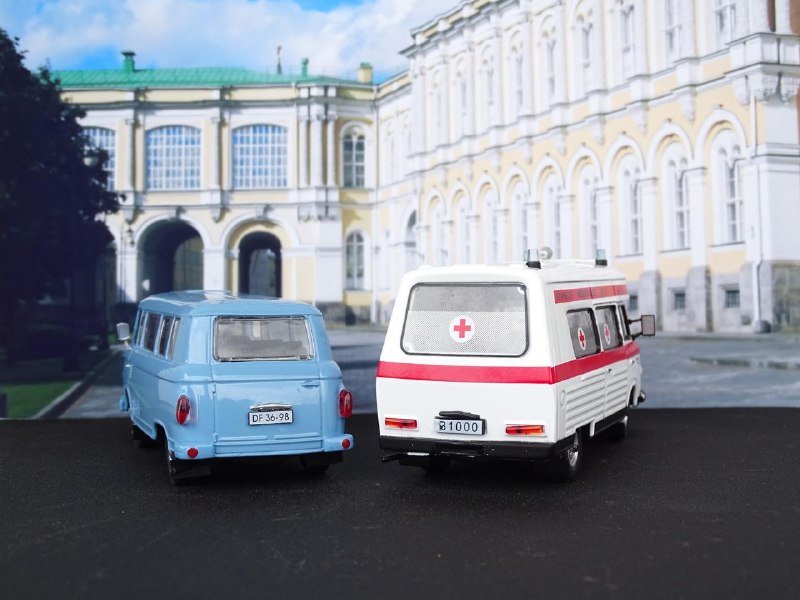 Barkas B1000: универсальный автомобиль из ГДР