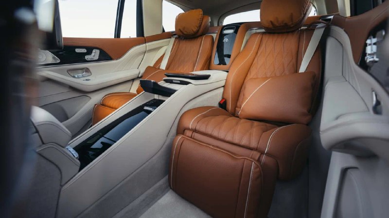 Mercedes представил обновлённый Maybach GLS с новым V8 и Superscreen Mercedes представил обновлённый Maybach GLS с новым V8 и Superscreen