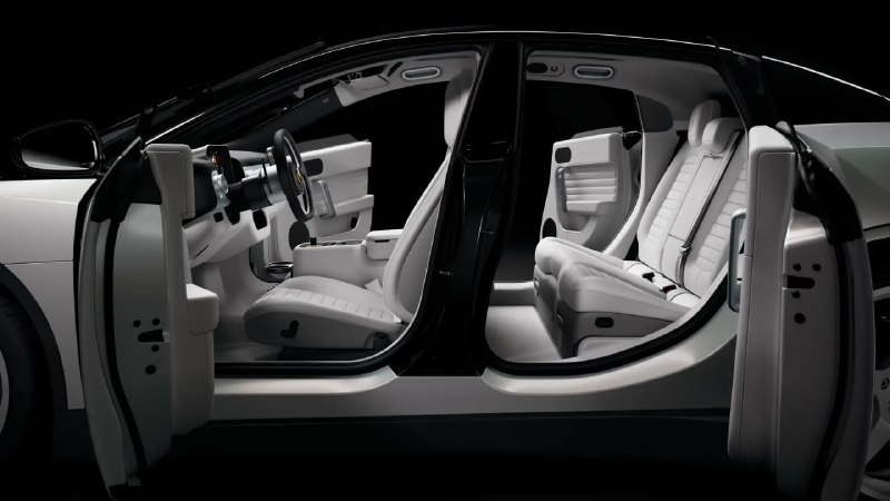 Первый экземпляр электрокара Ferrari Luce выставлен на аукцион
