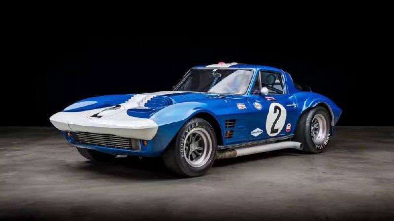 Один из пяти редчайших Corvette Grand Sport выставлен на аукцион RM Sotheby's Один из пяти редчайших Corvette Grand Sport выставлен на аукцион RM Sotheby's