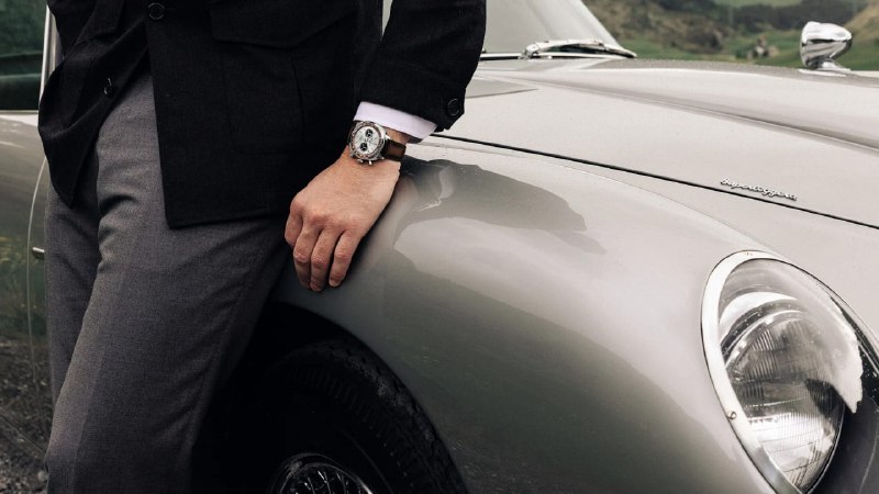 Aston Martin и Breitling выпустили лимитированные часы в честь DB5 и Джеймса Бонда Aston Martin и Breitling выпустили лимитированные часы в честь DB5 и Джеймса Бонда