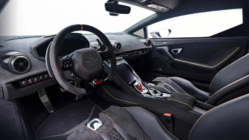 Rezvani Dune: Lamborghini Huracan Sterrato стал внедорожником Rezvani Dune: Lamborghini Huracan Sterrato стал внедорожником