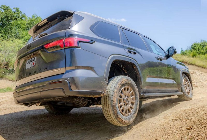 Toyota Sequoia Trailhunter: новая внедорожная версия