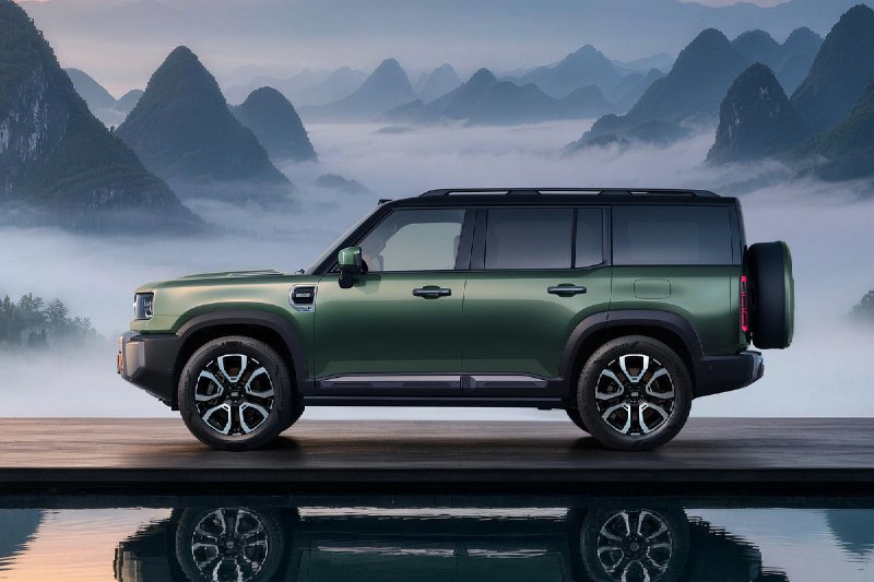 Geely готовит к старту продаж внедорожный гибрид Galaxy Cruiser 700 Geely готовит к старту продаж внедорожный гибрид Galaxy Cruiser 700