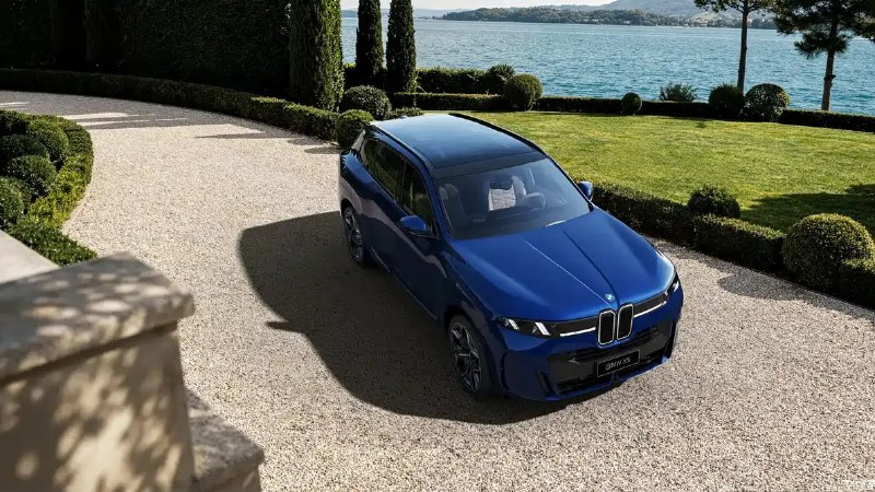 BMW X5 для Китая: увеличенная база и оттоманки BMW X5 для Китая: увеличенная база и оттоманки