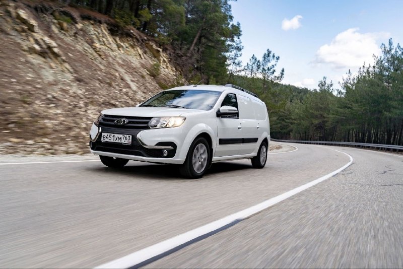 LADA Largus получил новые топовые версии «Техно» и «Драйв» LADA Largus получил новые топовые версии «Техно» и «Драйв»