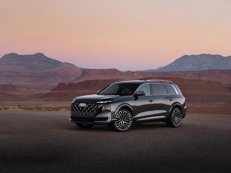 Audi представила новый флагманский кроссовер Q9