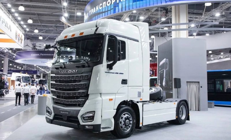 Главные новинки Comvex-2026: от минивэна АВТОВАЗа до роскошного МАЗа Главные новинки Comvex-2026: от минивэна АВТОВАЗа до роскошного МАЗа