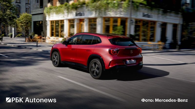 Mercedes-Benz официально представил новое поколение компактного кроссовера GLA