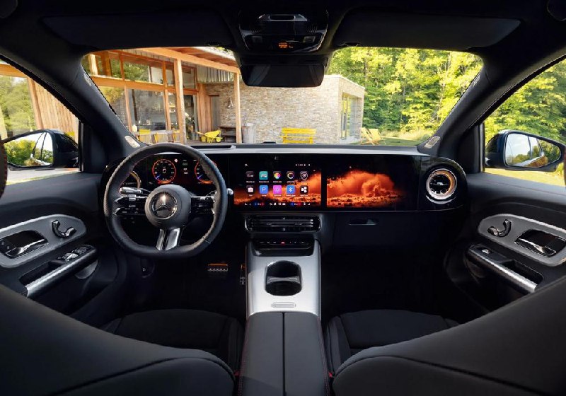 Mercedes представил новый GLA: три электромобиля и два гибрида Mercedes представил новый GLA: три электромобиля и два гибрида