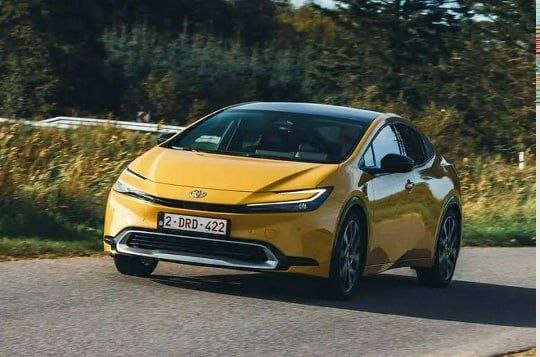 Европейский Toyota Prius 2024: 220 л.с., 87 км на электротяге и разгон за 6,7 секунды Европейский Toyota Prius 2024: 220 л.с., 87 км на электротяге и разгон за 6,7 секунды