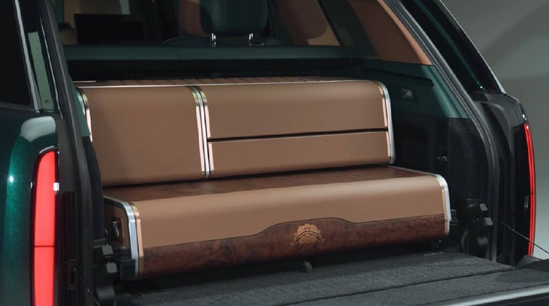 Показан самый дорогой Range Rover в истории
