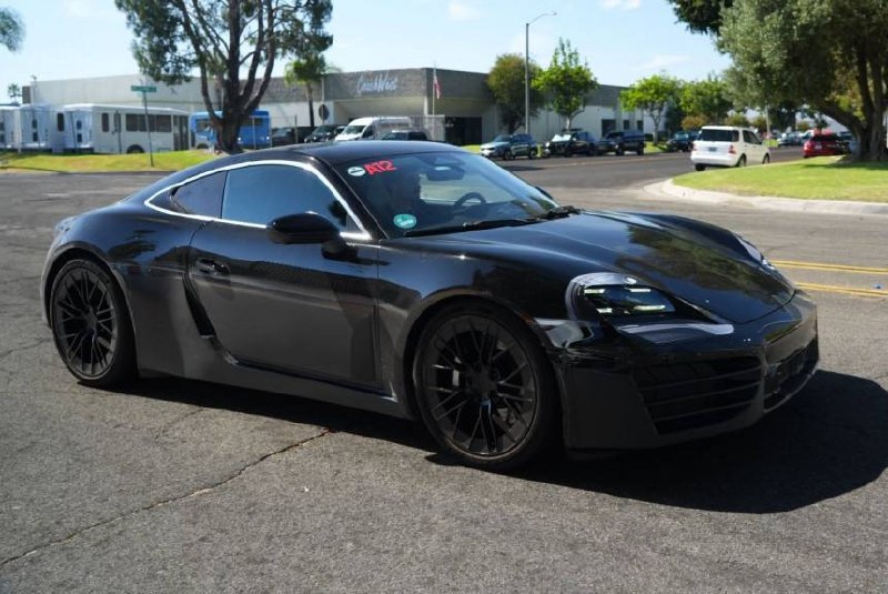 Новые Porsche 718 (Boxster и Cayman): наперекор судьбе Новые Porsche 718 (Boxster и Cayman): наперекор судьбе