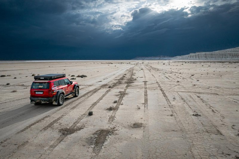 Экспедиция Red Off-Road в Мангистау: марсианские пейзажи за рулём Toyota Land Cruiser Prado Экспедиция Red Off-Road в Мангистау: марсианские пейзажи за рулём Toyota Land Cruiser Prado