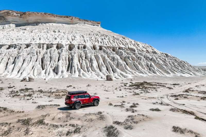 Экспедиция Red Off-Road в Мангистау: марсианские пейзажи за рулём Toyota Land Cruiser Prado Экспедиция Red Off-Road в Мангистау: марсианские пейзажи за рулём Toyota Land Cruiser Prado