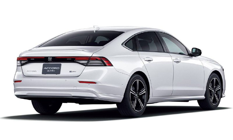 Обновлённый Honda Accord для Японии: цены и оснащение Обновлённый Honda Accord для Японии: цены и оснащение