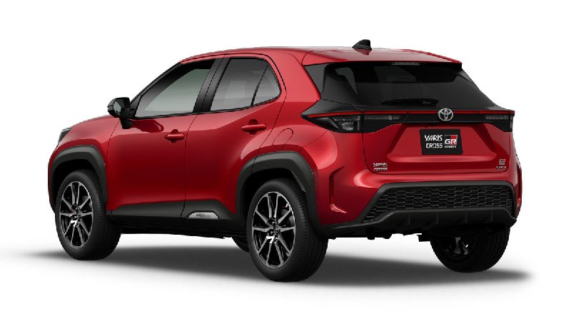 Toyota обновила Yaris Cross GR Sport и Harrier для японского рынка