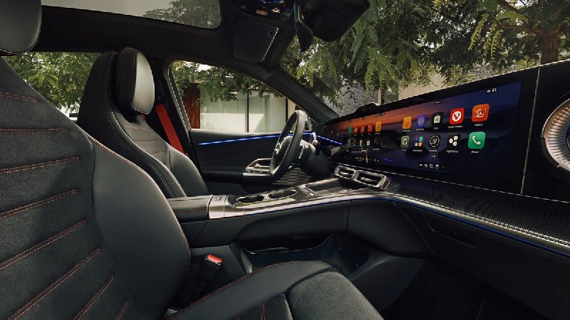 Mercedes-Benz возвращает физические кнопки: глава марки признал перегиб с экранами
