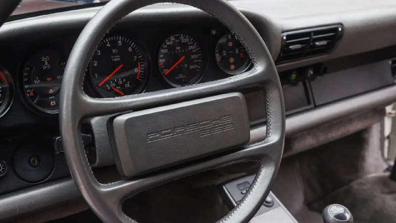 Редчайший Porsche 959 Sport оценили в 6 миллионов долларов на аукционе Редчайший Porsche 959 Sport оценили в 6 миллионов долларов на аукционе