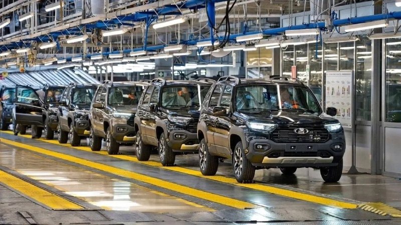Продажи LADA в июле выросли на 4,3% Продажи LADA в июле выросли на 4,3%