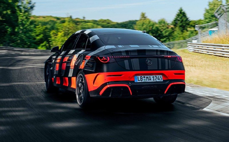 Электрический Mercedes-AMG CLA 45 превзошёл бензиновый Audi RS 3 на Нюрбургринге Электрический Mercedes-AMG CLA 45 превзошёл бензиновый Audi RS 3 на Нюрбургринге