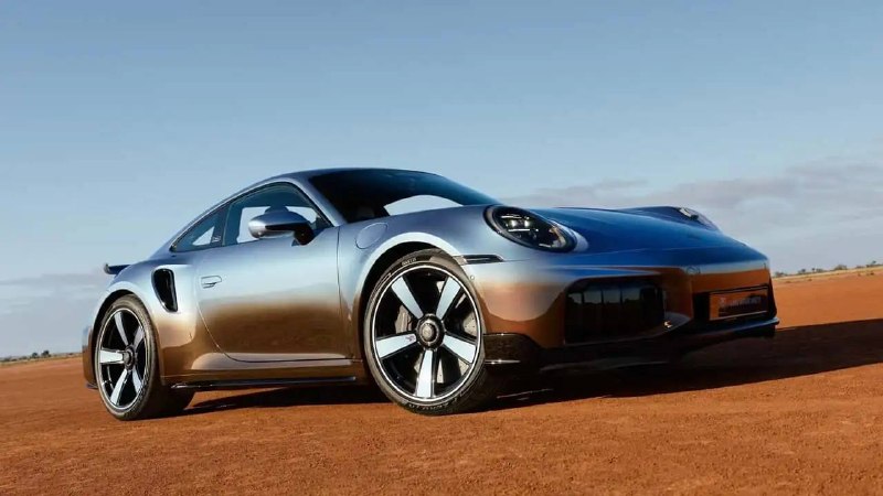 Уникальный Porsche 911 Turbo S в честь Австралии: 300 часов покраски и звёздное небо в салоне Уникальный Porsche 911 Turbo S в честь Австралии: 300 часов покраски и звёздное небо в салоне