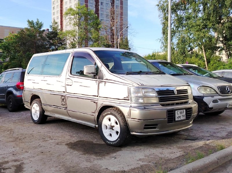 Сел-шейдинг: автомобиль как рисунок Сел-шейдинг: автомобиль как рисунок