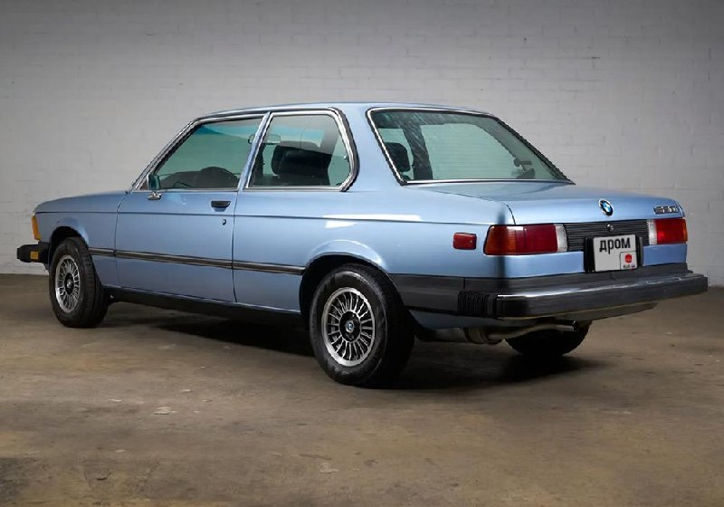 Полувековой BMW 320i E21 с пробегом 14 500 км выставлен на аукцион Полувековой BMW 320i E21 с пробегом 14 500 км выставлен на аукцион