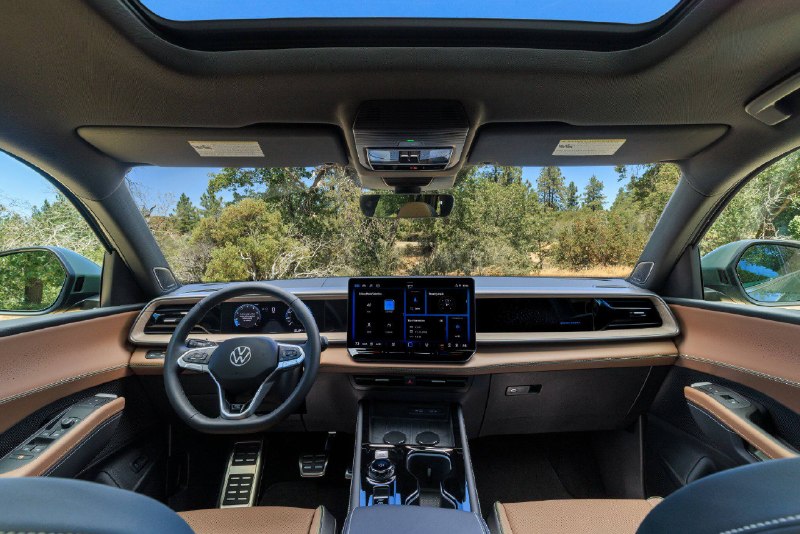 Volkswagen Atlas Cross Sport вышел на американский рынок: подробности и оснащение Volkswagen Atlas Cross Sport вышел на американский рынок: подробности и оснащение