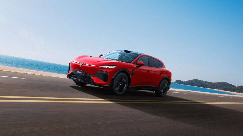Китайские премиальные кроссоверы в стиле Ferrari Purosangue Китайские премиальные кроссоверы в стиле Ferrari Purosangue