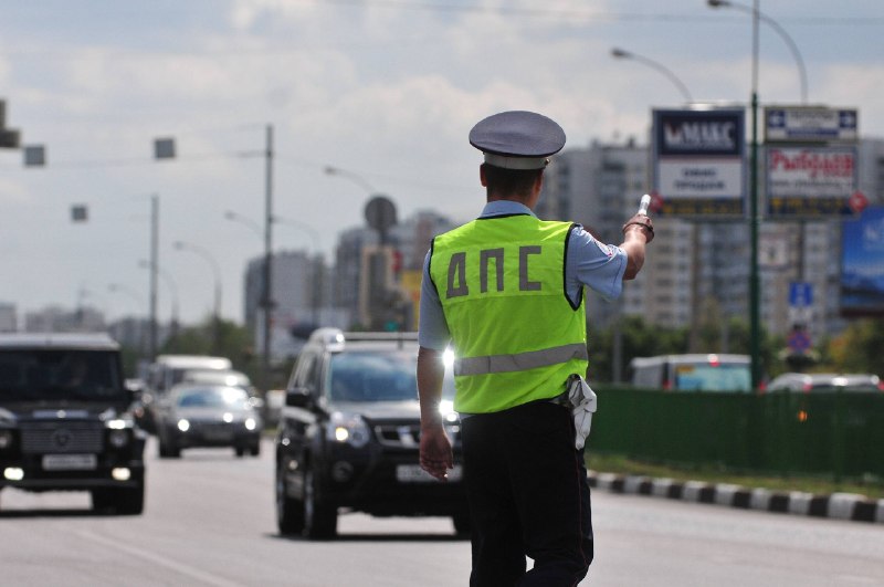 В Госдуме предложили вернуть 50% скидку на автоштрафы для аккуратных водителей В Госдуме предложили вернуть 50% скидку на автоштрафы для аккуратных водителей