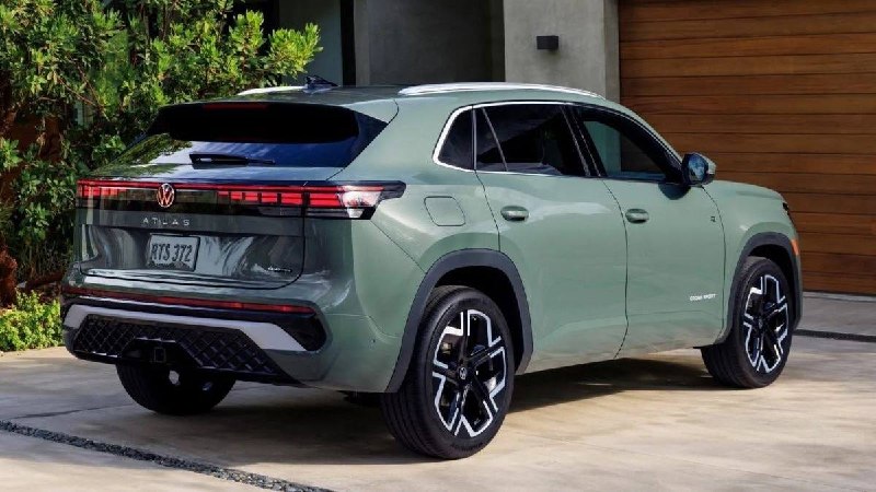 Volkswagen представил обновлённый Atlas Cross Sport для США Volkswagen представил обновлённый Atlas Cross Sport для США