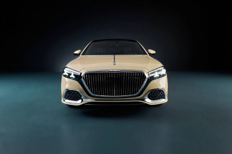 Леброн Джеймс представил уникальный Mercedes-Maybach S-Class: его копию продадут на аукционе