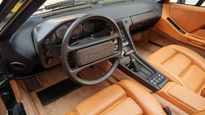 В США продают единственный в мире Porsche 928 без крыши В США продают единственный в мире Porsche 928 без крыши